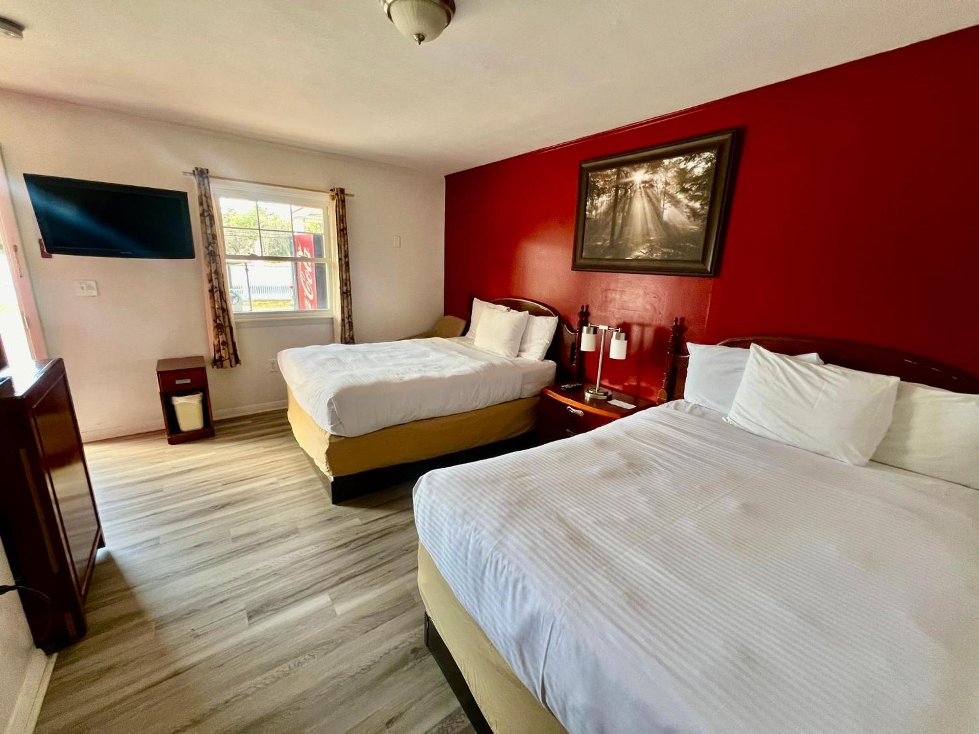 Saco River Motor & Motel 2*
