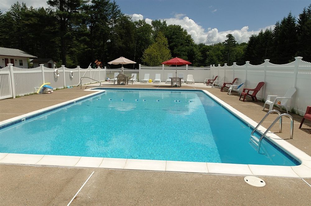 Saco River Motor & 2* Conway